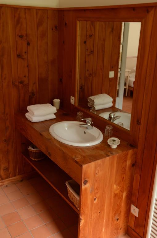 Les Mazeraies Maison D'Hotes Avec Spa Savonnières Δωμάτιο φωτογραφία